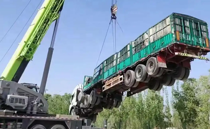 治多道路脱困救援案例